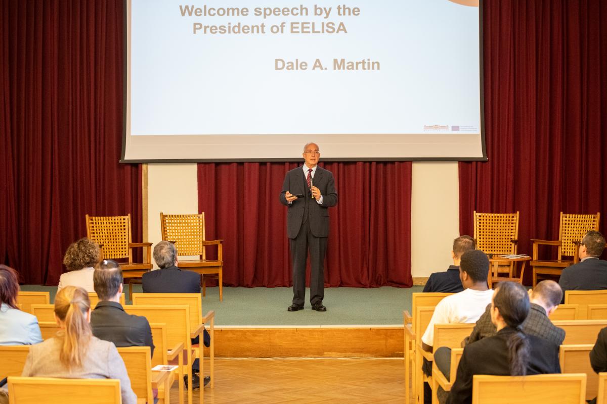 Dale Martin